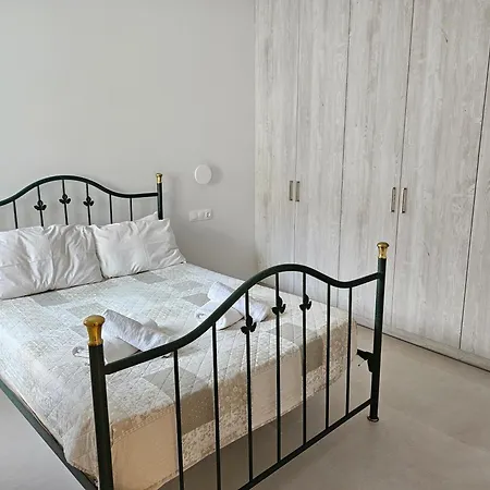 Navsika Luxury Apartament Ýpsos